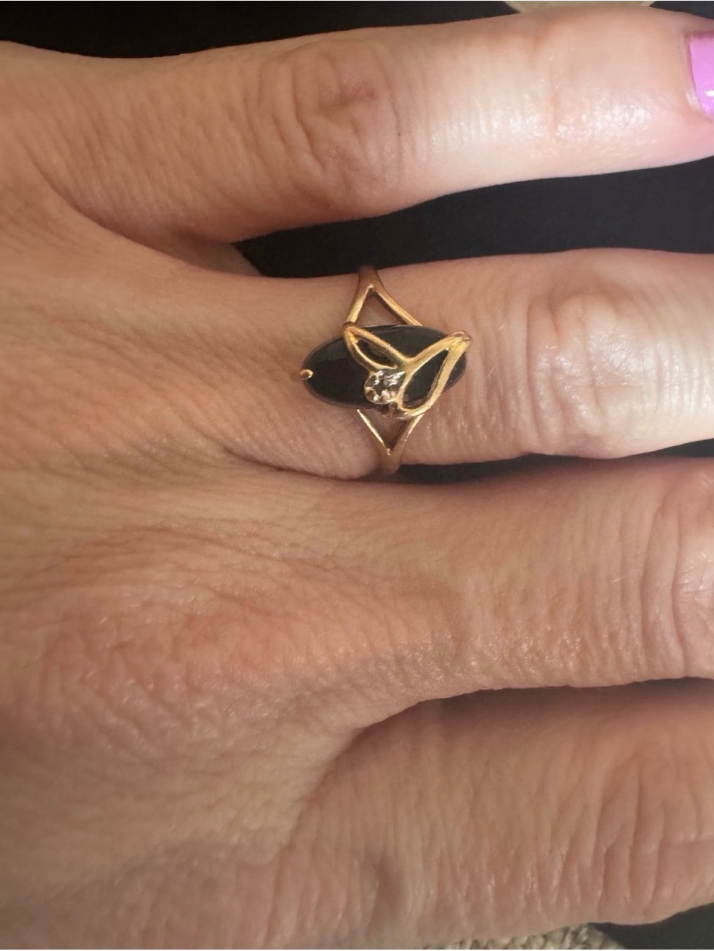 Vintage 10k Yellow Gold Oval Black Onyx Diamond Art Deco Ring size 6